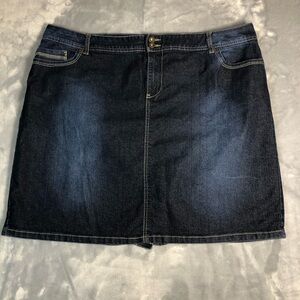 Baccini Women's Plus Size Knee High Denim Skirt Size 22W